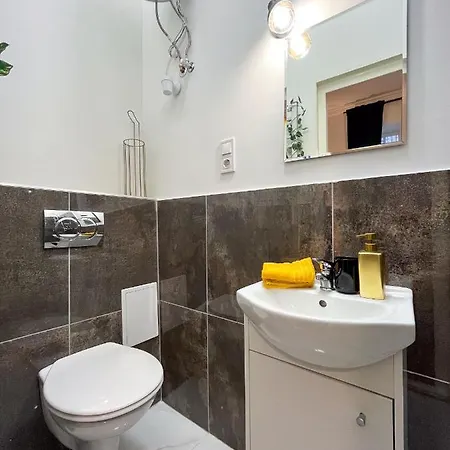 Apartament Goblin With Free Private Parking Budapeszt
