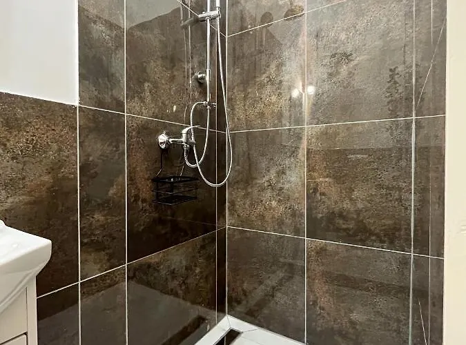 Goblin With Free Private Parking * Budapest